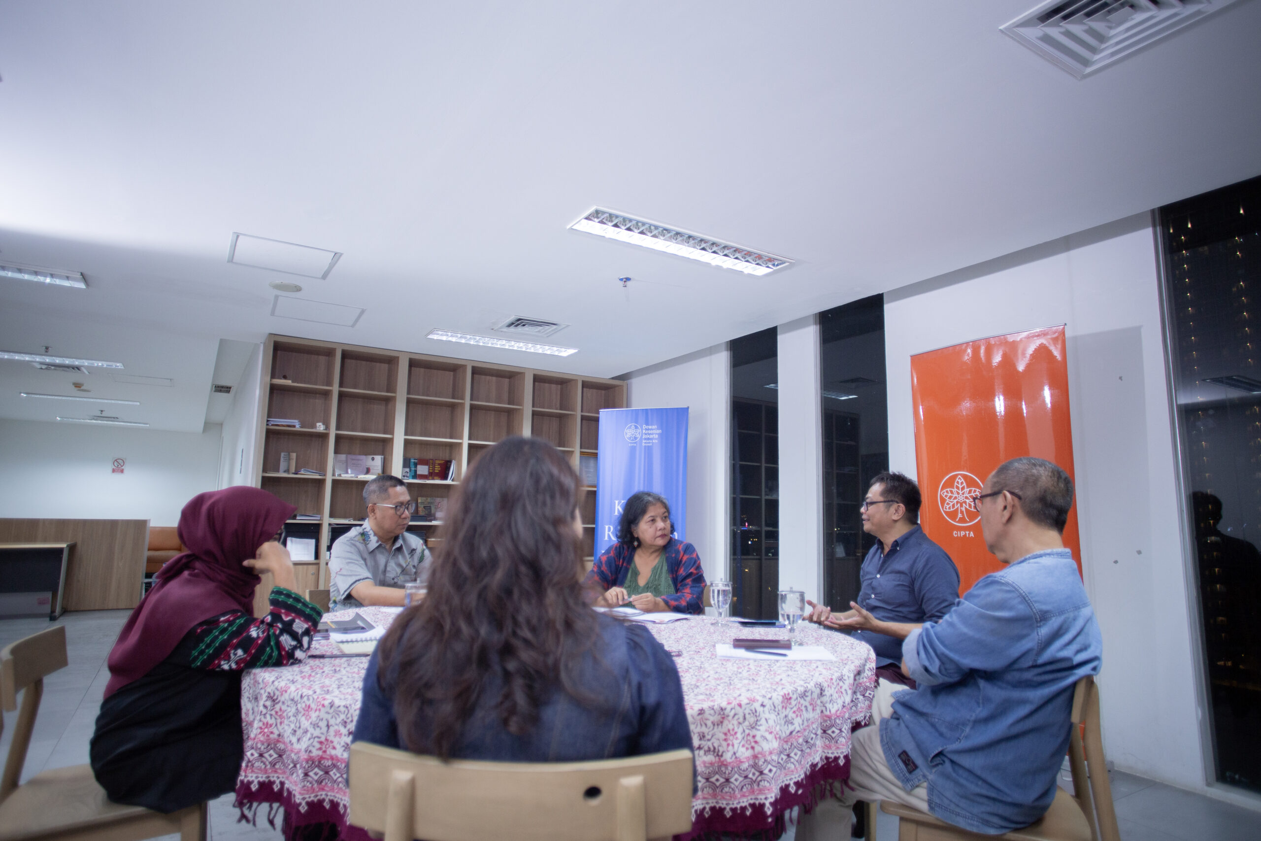 Kesenian Berjenjang di DKI Jakarta: Menjaga Ekosistem Seni Kota