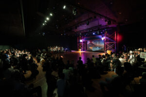  Staging